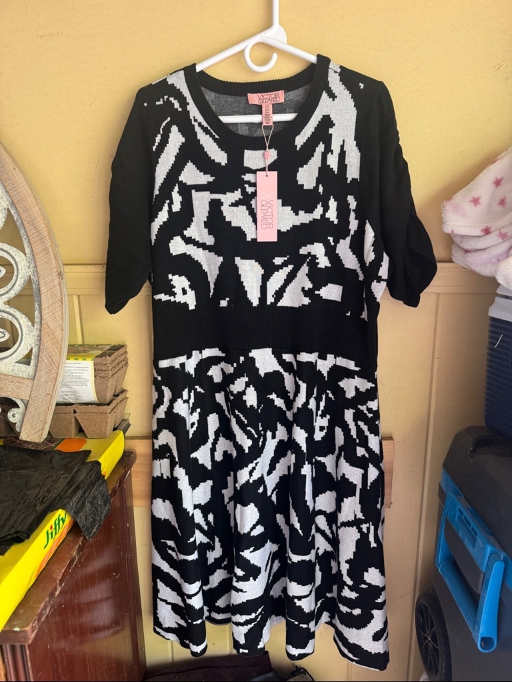 Victor Glemaud Black & White Abstract Knit Dress